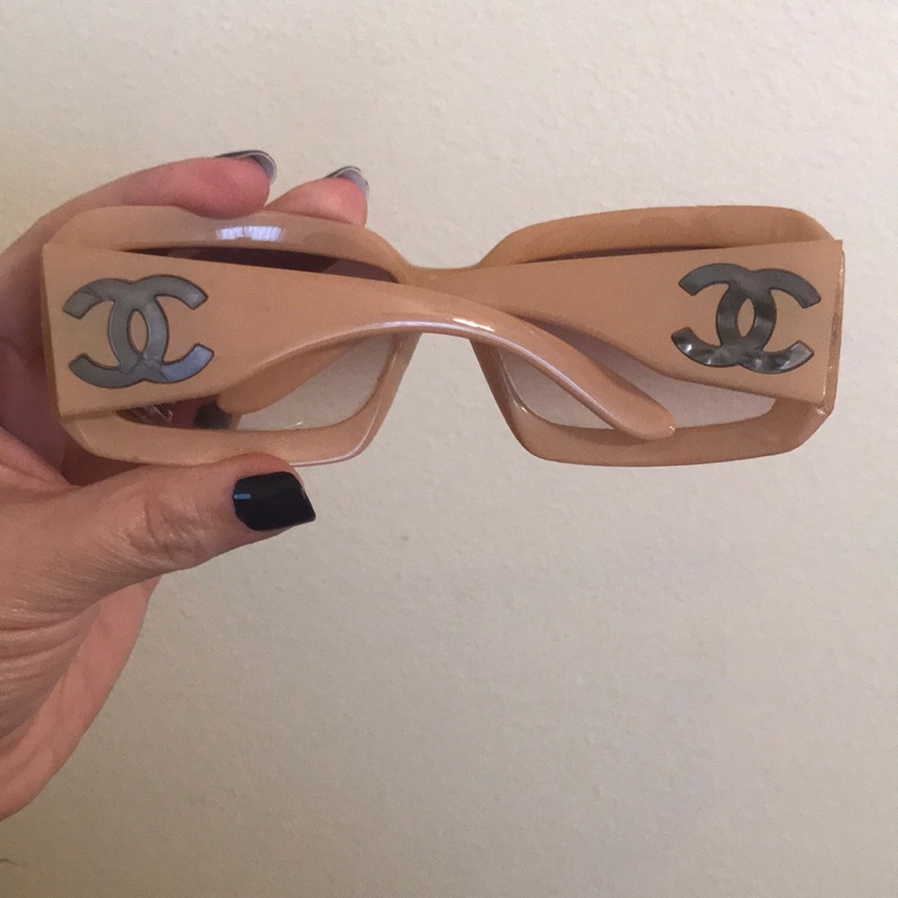 Chanel Sunglasses 🕶
